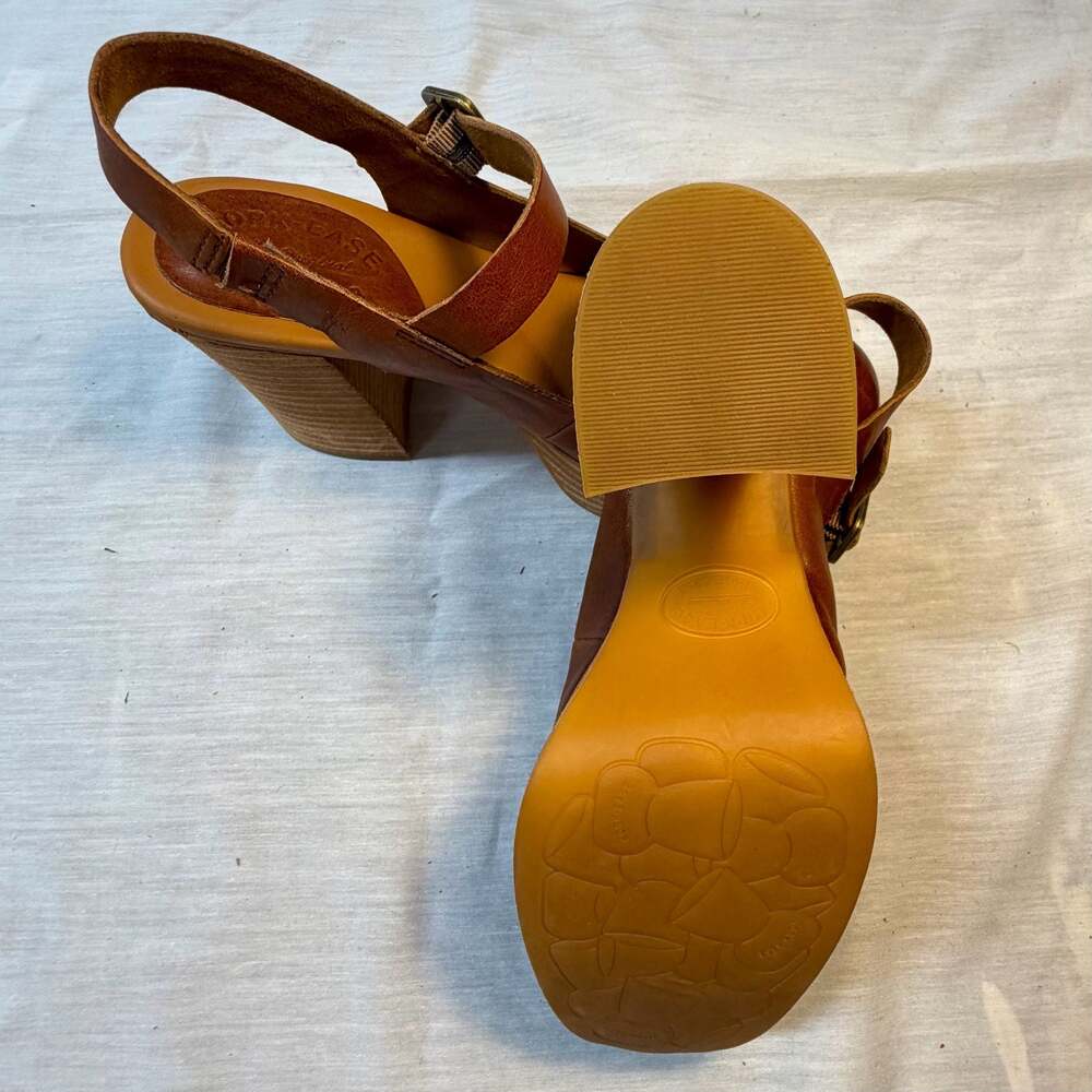 Kork-Ease Vanya Tan Leather Mary Jane Platform Wedge Sandals Size 7M - Picture 10 of 11